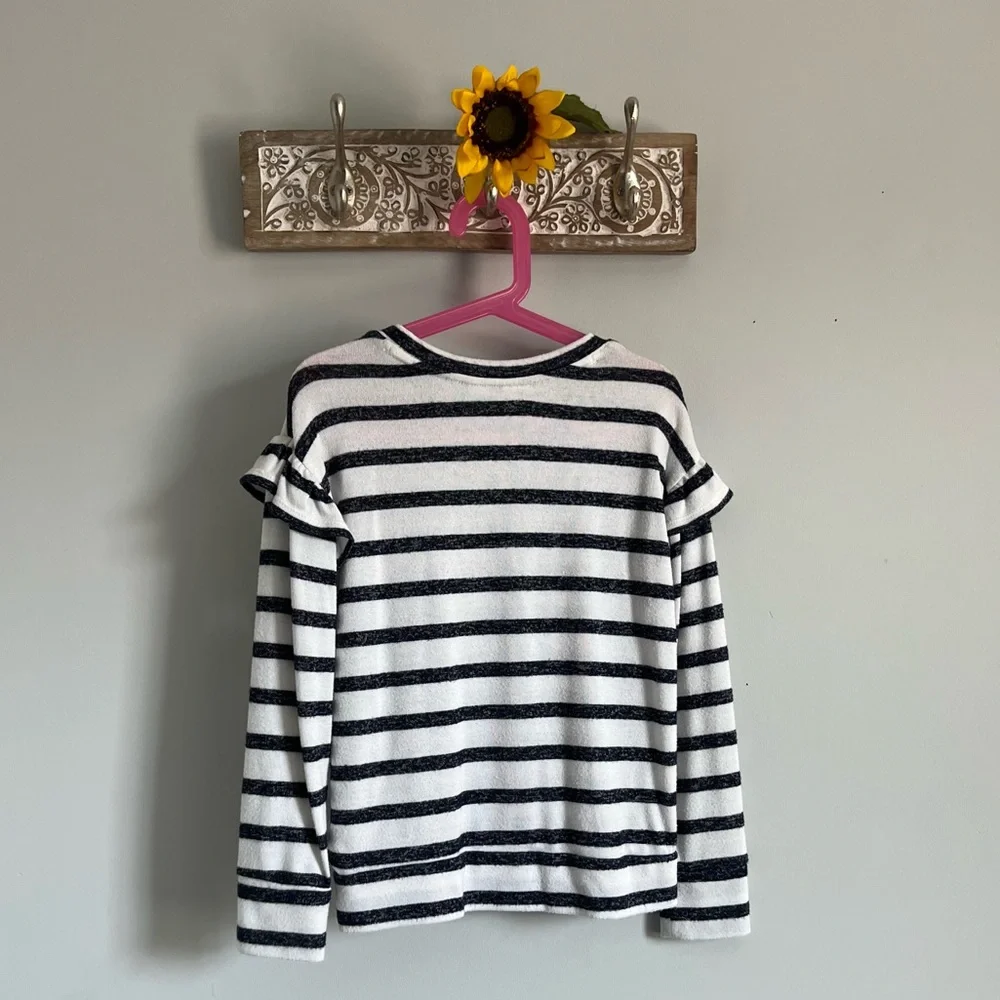 GAP Kids Soft Spun Blue & White Stripe Ruffle Sleeve Sweater - Size Small (6-7)